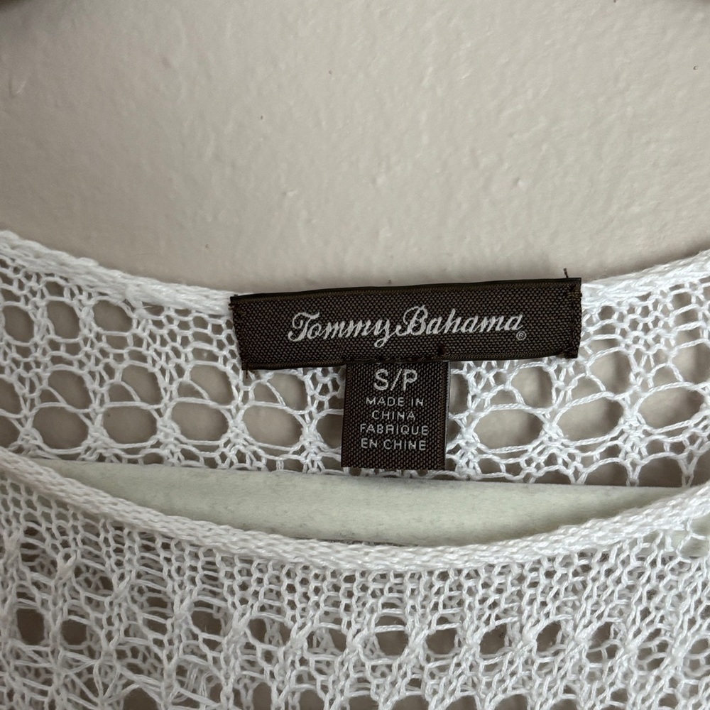 Tommy Bahama White Knit Women's Top size small - Picture 2 of 6